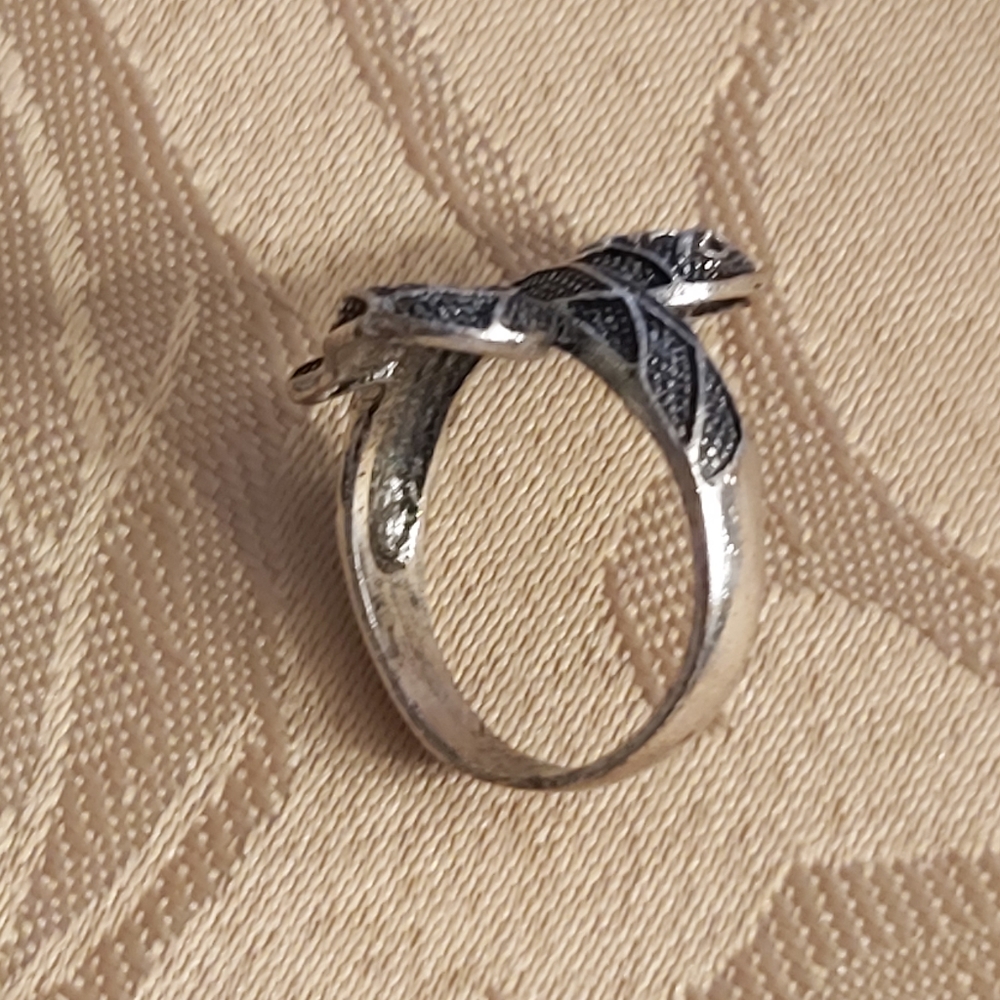 Silver Tone Ring - Picture 2 of 3